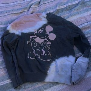 Disney crew neck